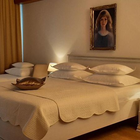 Guest House Fenix Brela Room photo