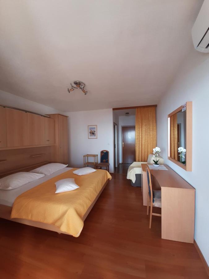 Guest House Fenix Brela Room photo